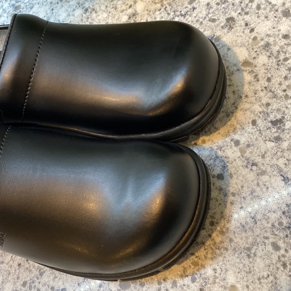 Sanita black non slip clogs New w/o box size EU 44 US Mens size 11 maybe? - Picture 2 of 6